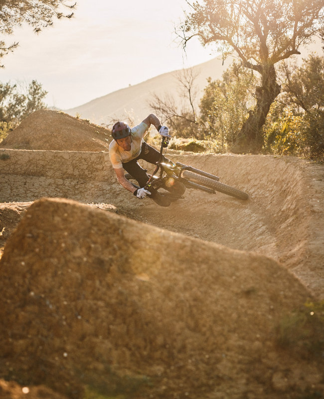 Performance 30 Trail