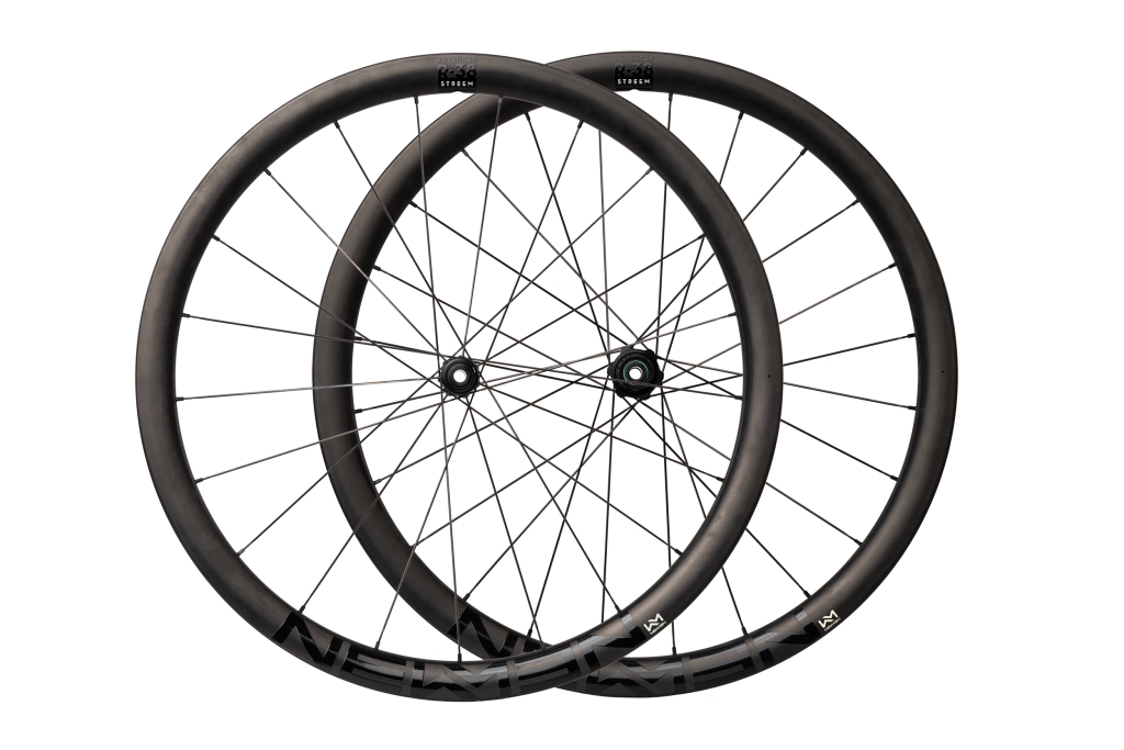 Advanced SL R.38 Streem